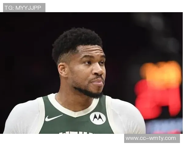 字母哥高效表现难掩球队失利22投15中砍下34分10板5助却罚球失准